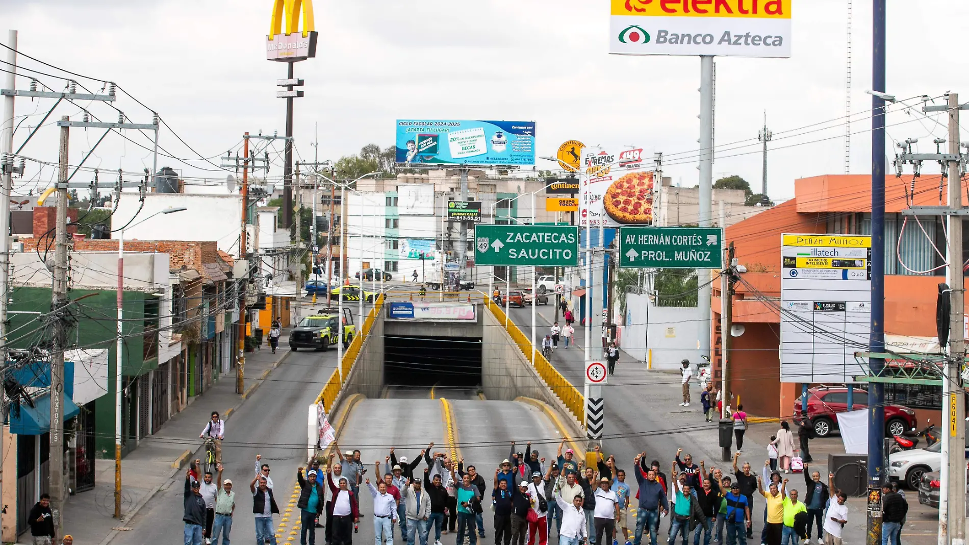 Manifestación de taxistas en Muñoz